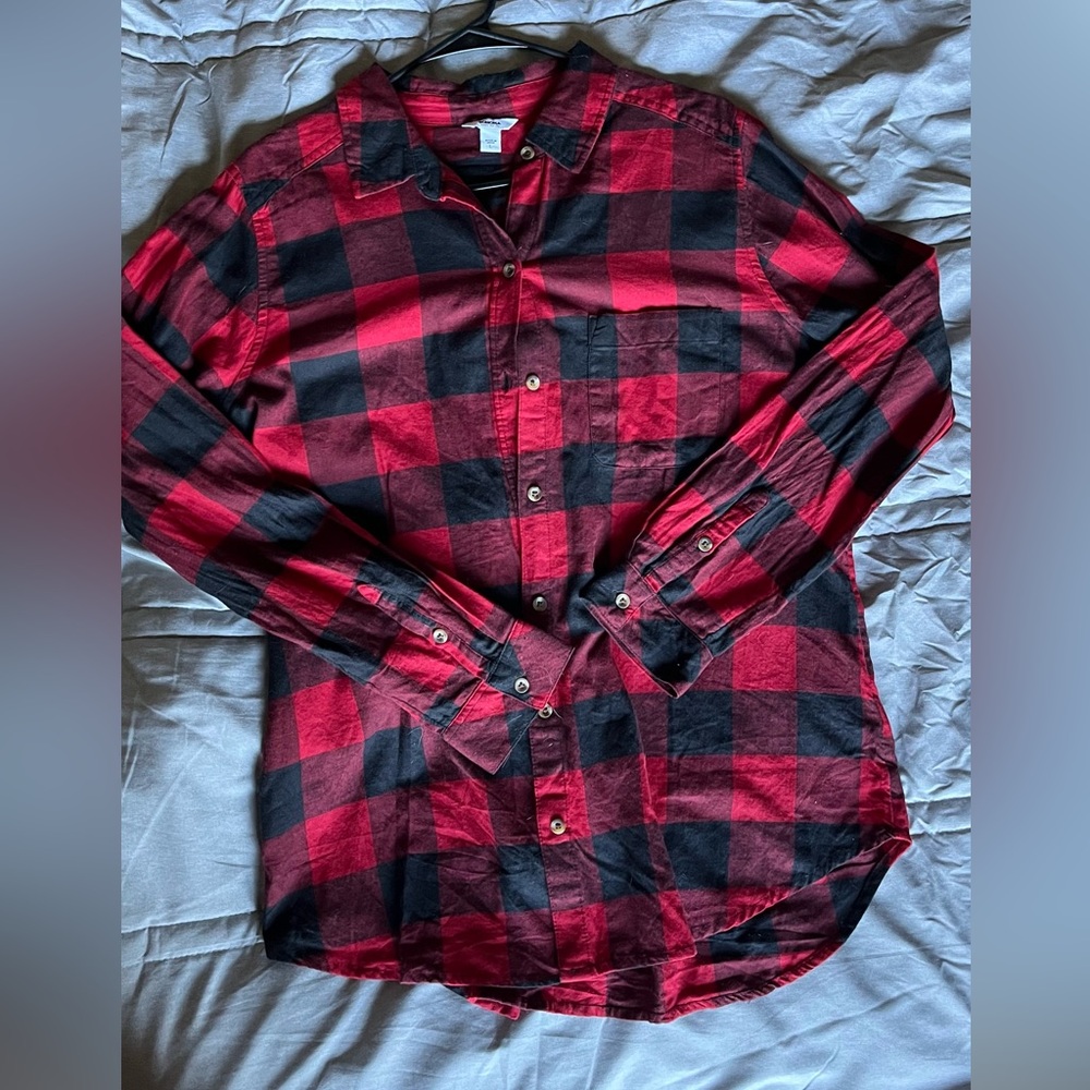 Sonoma Red and Black Light Flannel